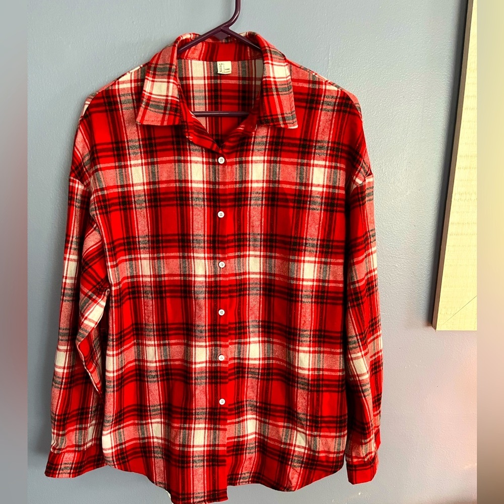 Large Red Black White Plaid Button Down Blouse Preowned